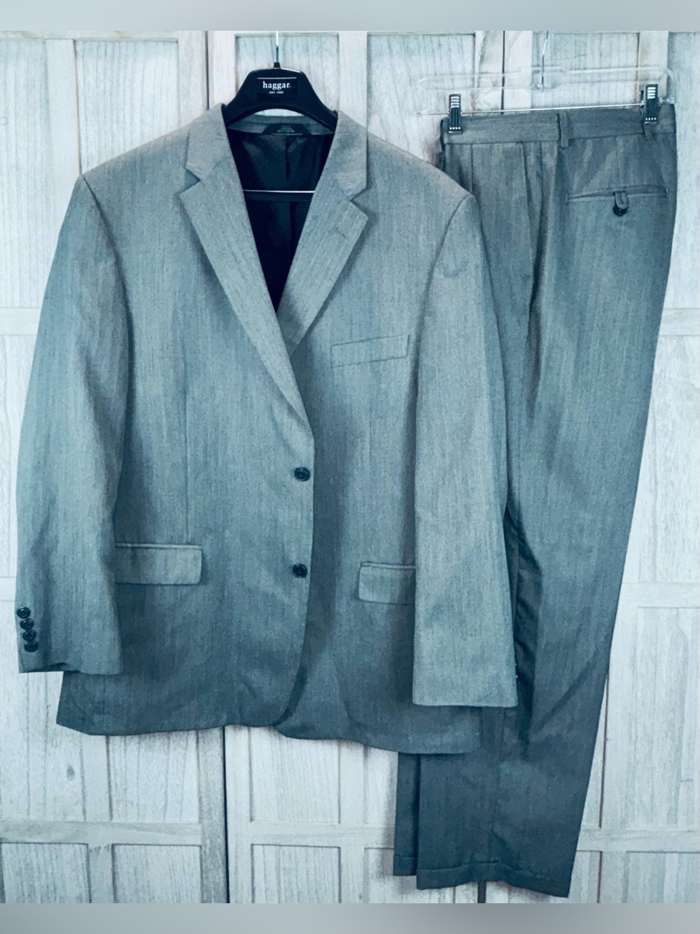 Haggar 1926 Originals Men’s 2-Piece Suit Gray 2-Button Jacket & Pants